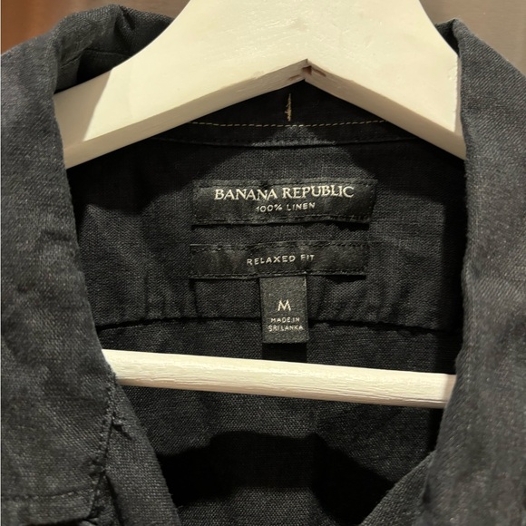 Banana Republic Linen Button Down - Picture 2 of 2
